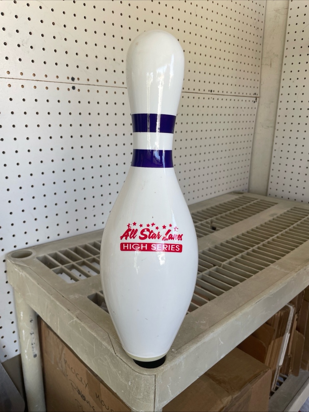 Bowling Pin - Picture 4 of 5